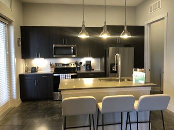 Short term lease availability with furnished options*